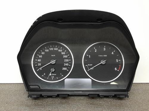 Used Instrument cluster BMW 1 (F21) 114 d (95 hp) 32390513