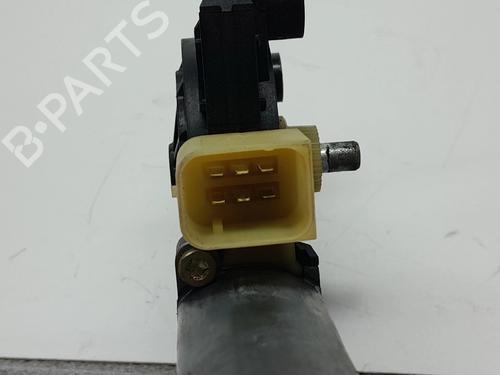 Left rear window motor MERCEDES-BENZ C-CLASS (W203) C 180 Kompressor (203.046) | BP32394824E23