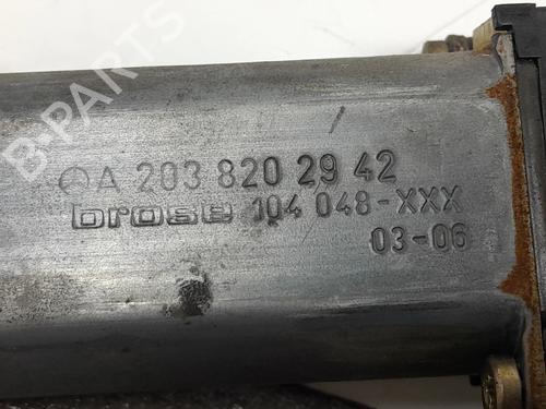Left rear window motor MERCEDES-BENZ C-CLASS (W203) C 180 Kompressor (203.046) | BP32394824E23