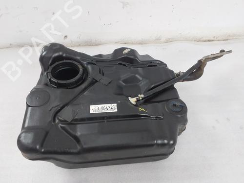 Used Fuel tank VOLVO V50 (545) 1.6 D (109 hp) 32442174