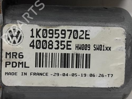 Right front window motor VW GOLF V (1K1) 1.4 FSI | BP32447735E20