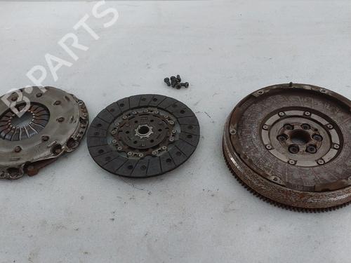 Andre CITROËN DS3 (SA_) 1.2 THP 110 (110 hp) 32469456