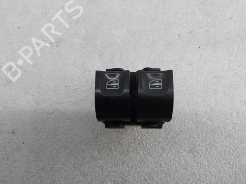 Used Left front window switch RENAULT CLIO IV Grandtour (KH_) 1.5 dCi 90 (KHN3, KHN4) (90 hp) 32480495