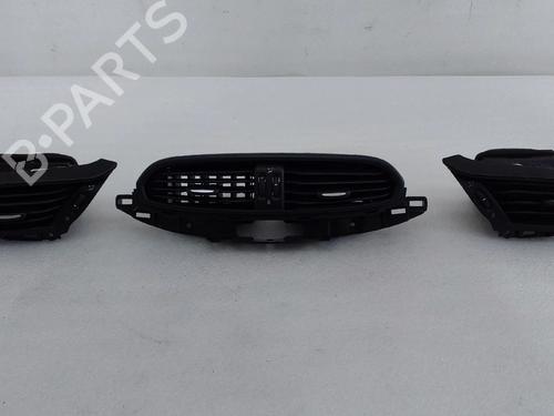 Used Air vent Air vent FIAT TIPO Saloon (356_, 357_) 1.3 D (356SXB1A, 356SXH1A, 356SXD1A) (95 hp) 32493399 32493399