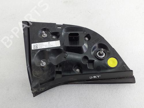 Right tailgate light TESLA MODEL Y (5YJY) Long Range All-wheel Drive | BP32506538C80