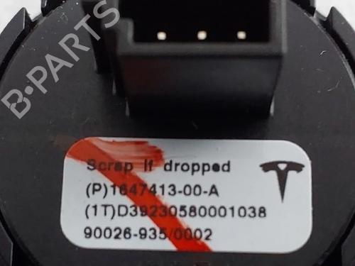 Switch TESLA MODEL Y (5YJY) Long Range All-wheel Drive | BP32506543I30