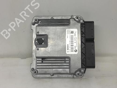 Used Engine control unit (ECU) Engine control unit (ECU) BMW 1 (F21) 114 d (95 hp) 32530430 32530430