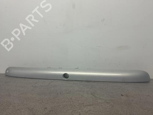 Trunk håndtak VW PASSAT B5 (3B2) 1.9 TDI (115 hp) 32672954