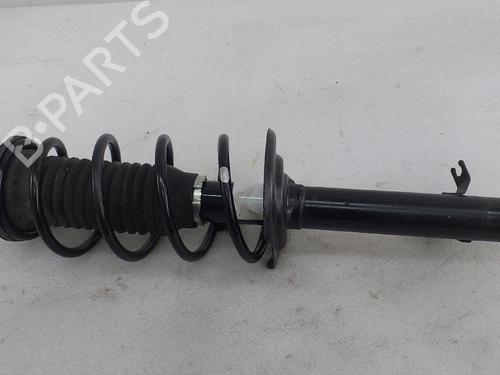 Used Right front shock absorber Right front shock absorber TOYOTA AYGO (_B1_) 1.0 (KGB10_, KGB10R) (68 hp) 32681759 32681759