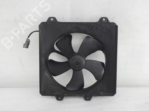 Used Radiator fan TOYOTA COROLLA Compact (_E10_) 2.0 D (CE100_, CE100R) (72 hp) 32698985