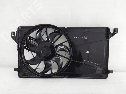 Used Radiator fan Radiator fan VOLVO V50 (545) 1.6 D (109 hp) 32701805 32701805