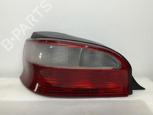 left-taillight-citroen-saxo-s0-s1-1996-1997-1998-1999-2000-2001-2002-2003-2004-32731353 main image