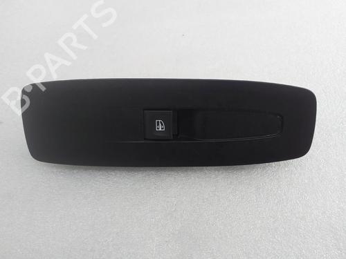 Højre fortil elrude kontakt RENAULT MEGANE IV Hatchback (B9A/M/N_) 1.5 dCi 110 (B9A3) (110 hp) 32759351