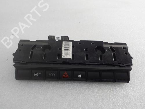 kombi-kontakt-stilkkontakt-renault-clio-v-b7_-2019-32766159 main image