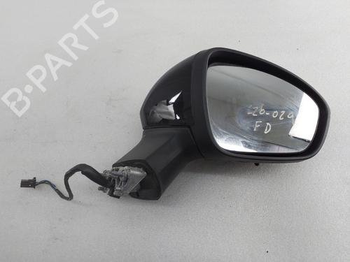 ryggespeil-hyre-renault-clio-v-b7_-2019-32766165 main image