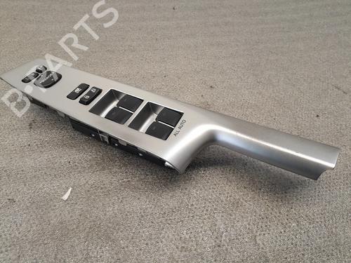 left-front-window-switch-toyota-prius-plus-_w4_-2011-32863549 main image