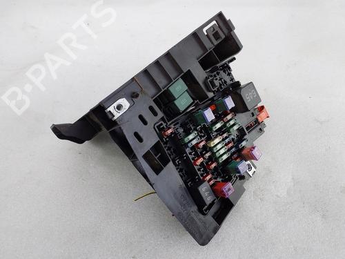 Used Fuse box Fuse box VW CRAFTER 30-50 Van (2E_) [2006-2016] 32984016 32984016