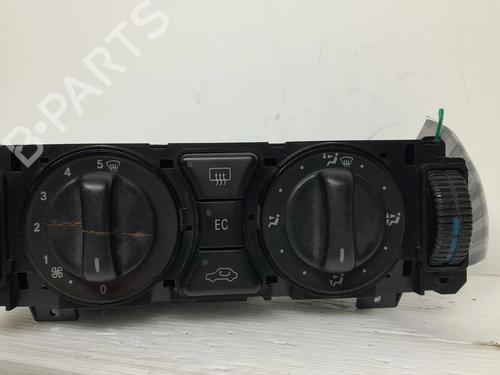Used Climate control MERCEDES-BENZ E-CLASS (W210) E 220 D (210.004) (95 hp) 32869499