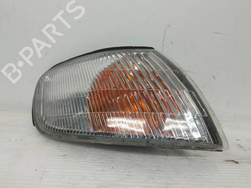 Blinker vorne rechts für NISSAN ALMERA I (N15) 1.4 (87 hp) 33028380