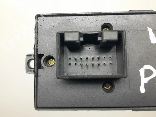 Left front window switch VW PASSAT B5 Variant (3B5) 1.9 TDI | BP33028382I27  - Image 5