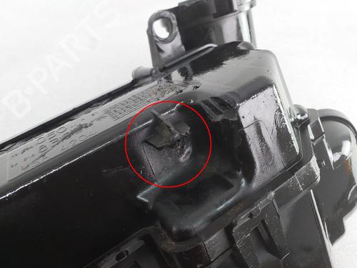 Air filter box CITROËN JUMPY II Van 1.6 HDi 90 16V | BP33044013M87  - Image 7