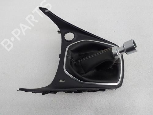 Gearknop FORD PUMA (J2K, CF7) 1.0 EcoBoost mHEV (125 hp) 33121419