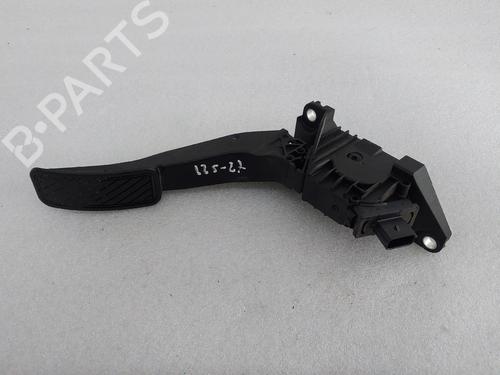 Pedal FORD PUMA (J2K, CF7) 1.0 EcoBoost mHEV (125 hp) 33121429