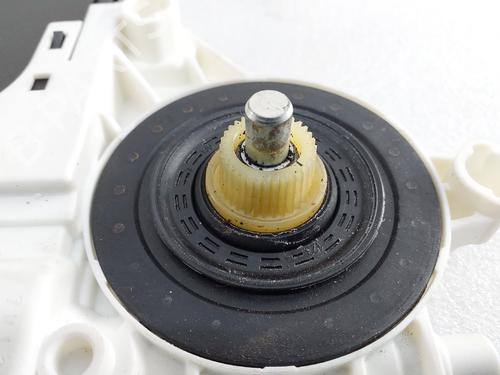 Left front window motor AUDI A3 (8P1) 1.4 TFSI | BP33128722E21 - Image 4