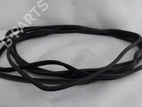 Used Rubber door seal Rubber door seal MERCEDES-BENZ A-CLASS (W176) A 160 CDI / d (176.011) (90 hp) 33236805 33236805
