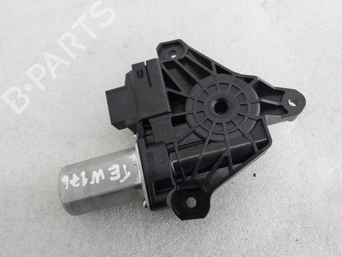 Used Left rear window motor Left rear window motor MERCEDES-BENZ A-CLASS (W176) A 160 CDI / d (176.011) (90 hp) 33244880 33244880