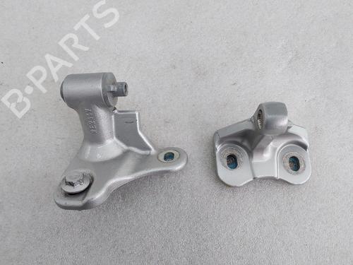 Dørhængsel/Dørbegrænser Dørhængsel/Dørbegrænser MERCEDES-BENZ A-CLASS (W176) A 160 CDI / d (176.011) (90 hp) 33244894 33244894