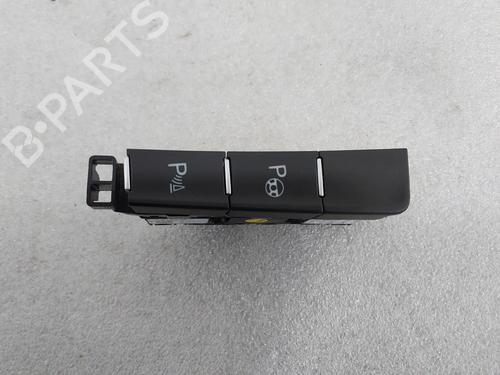 switch-vw-golf-vii-5g1-bq1-be1-be2-2012-2013-2014-2015-2016-2017-2018-2019-2020-2021-33269126 main image