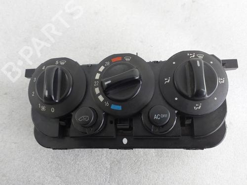 Used Climate control Climate control MERCEDES-BENZ A-CLASS (W168) A 170 CDI (168.009, 168.109) (95 hp) 33269129 33269129