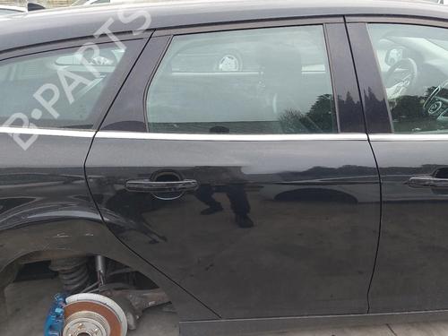 Used Right rear door Right rear door FORD FOCUS III Turnier 1.6 TDCi (115 hp) 33277173 33277173