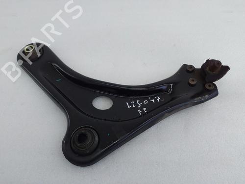 Used Left front suspension arm Left front suspension arm CITROËN C3 II (SC_) 1.2 VTi 82 (82 hp) 33323043 33323043