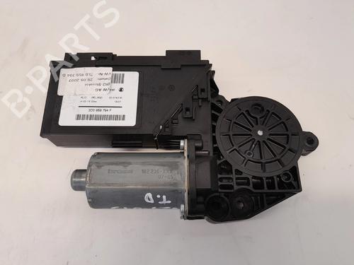 Used Right rear window motor Right rear window motor PORSCHE CAYENNE (9PA) S 4.8 (385 hp) 33326593 33326593
