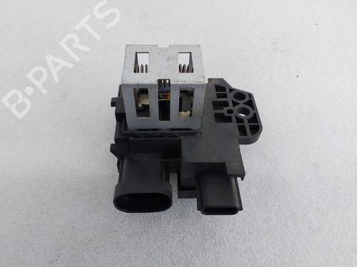 Used Electronic module Electronic module RENAULT CLIO IV (BH_) 0.9 TCe 90 (BHNF, BHMA, BHMH, BHJK, BHJR) (90 hp) 33403280 33403280