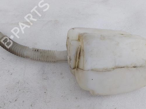 Used Windscreen washer tank Windscreen washer tank RENAULT MEGANE II (BM0/1_, CM0/1_) 1.5 dCi (BM1E, CM1E) (106 hp) 33457901 33457901