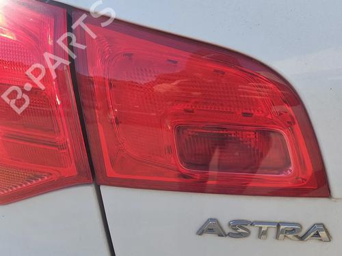 Used Left tailgate light Left tailgate light OPEL ASTRA J Sports Tourer (P10) 1.3 CDTI (35) (95 hp) 33619618 33619618