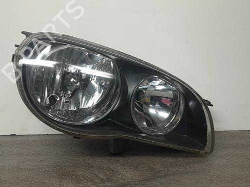 Used Right headlight Right headlight TOYOTA COROLLA Compact (_E11_) 1.4 (ZZE111_, ZZE111R) (97 hp) 33800643 33800643
