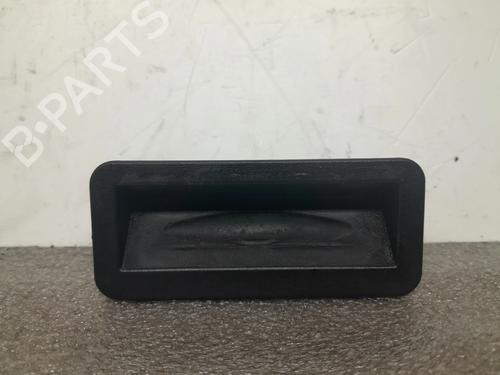 Used Tailgate handle Tailgate handle FORD MONDEO IV Turnier (BA7) 2.0 TDCi (140 hp) 33859231 33859231