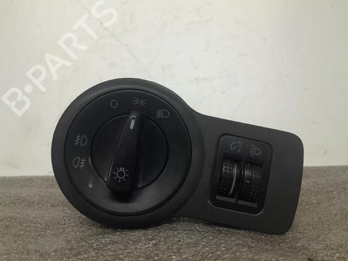Used Headlight switch Headlight switch SKODA OCTAVIA I Combi (1U5) 1.4 16V (75 hp) 33859241 33859241