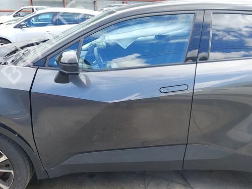 Used Left front door Left front door TOYOTA C-HR (_X2_, _H2_) Hybrid (ZYX20) (140 hp) 33981664 33981664