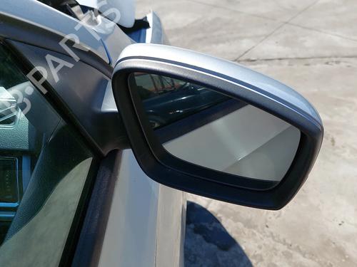 Used Right mirror Right mirror SKODA RAPID (NH3, NK3, NK6) 1.6 SRE (90 hp) 33995852 33995852