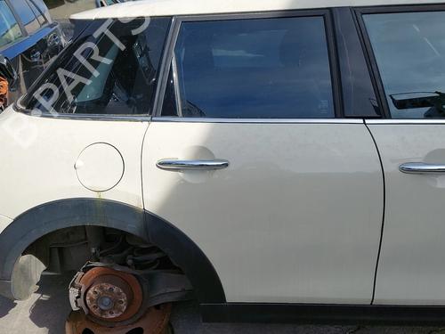 Dør højre bagtil Dør højre bagtil MINI MINI (F55) One D (95 hp) 34042117 34042117