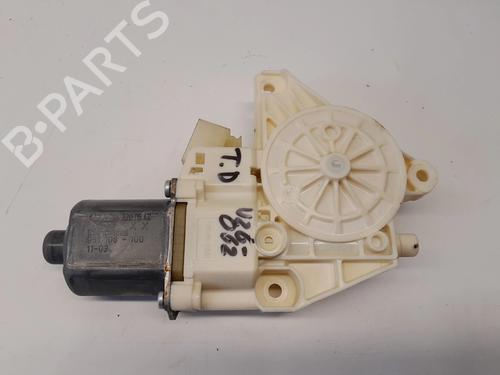 Used Right rear window motor Right rear window motor MERCEDES-BENZ C-CLASS T-Model (S204) C 220 CDI (204.202) (170 hp) 34161546 34161546