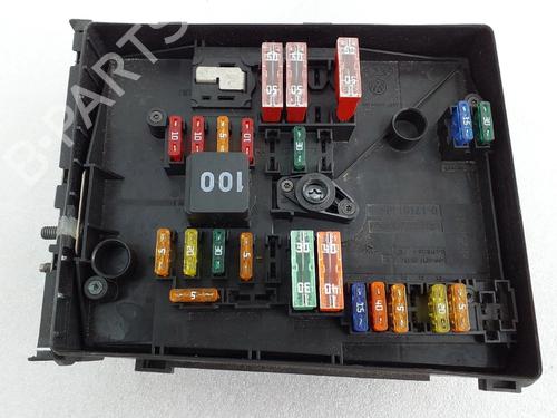 Used Fuse box Fuse box VW SCIROCCO III (137, 138) 2.0 TDI (140 hp) 34472706 34472706