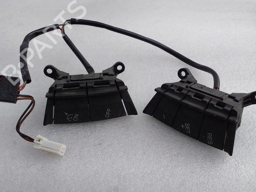 Used Steering wheel controls Steering wheel controls FORD FOCUS II (DA_, HCP, DP) 1.6 Ti (115 hp) 34542152 34542152