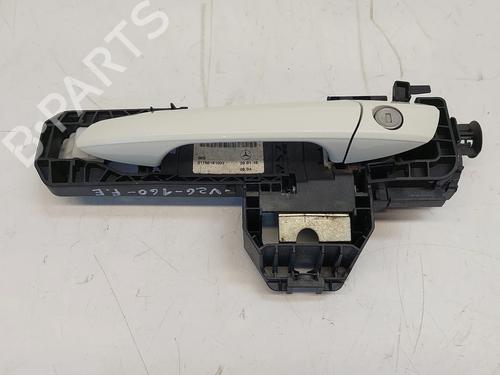 front-left-exterior-door-handle-mercedes-benz-a-class-w176-2012-2013-2014-2015-2016-2017-2018-34561797 main image
