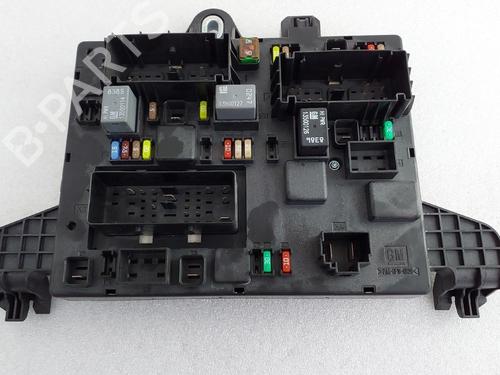 Used Fuse box Fuse box OPEL ASTRA J (P10) 1.4 LPG (68) (140 hp) 34606753 34606753